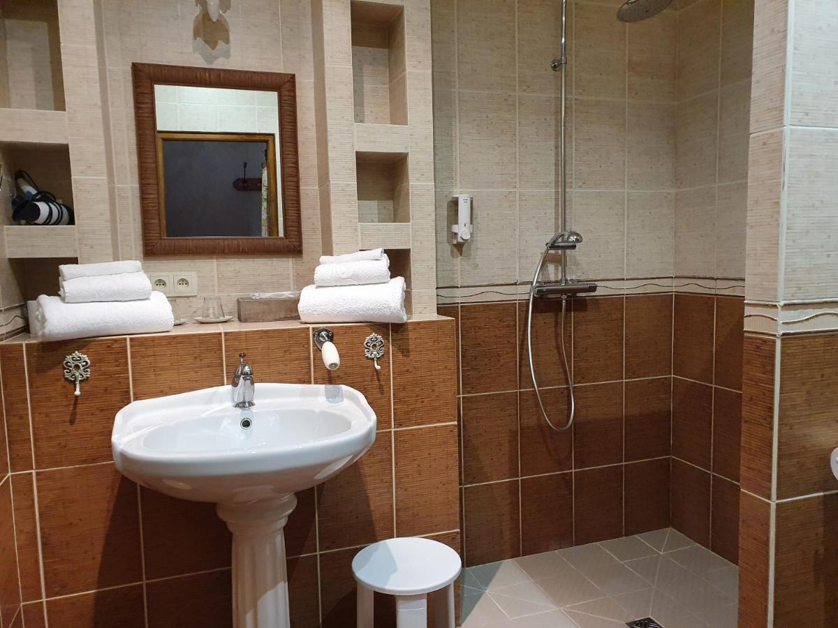 Bed and Breakfast Les Mout'Anes Saint-Hilaire-sur-Helpe Zewnętrze zdjęcie