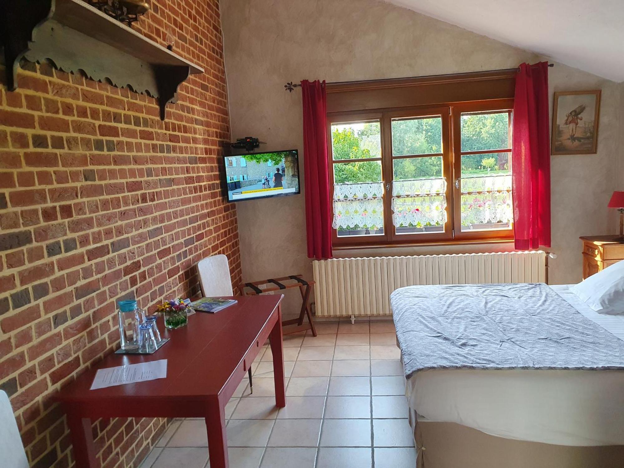 Bed and Breakfast Les Mout'Anes Saint-Hilaire-sur-Helpe Zewnętrze zdjęcie