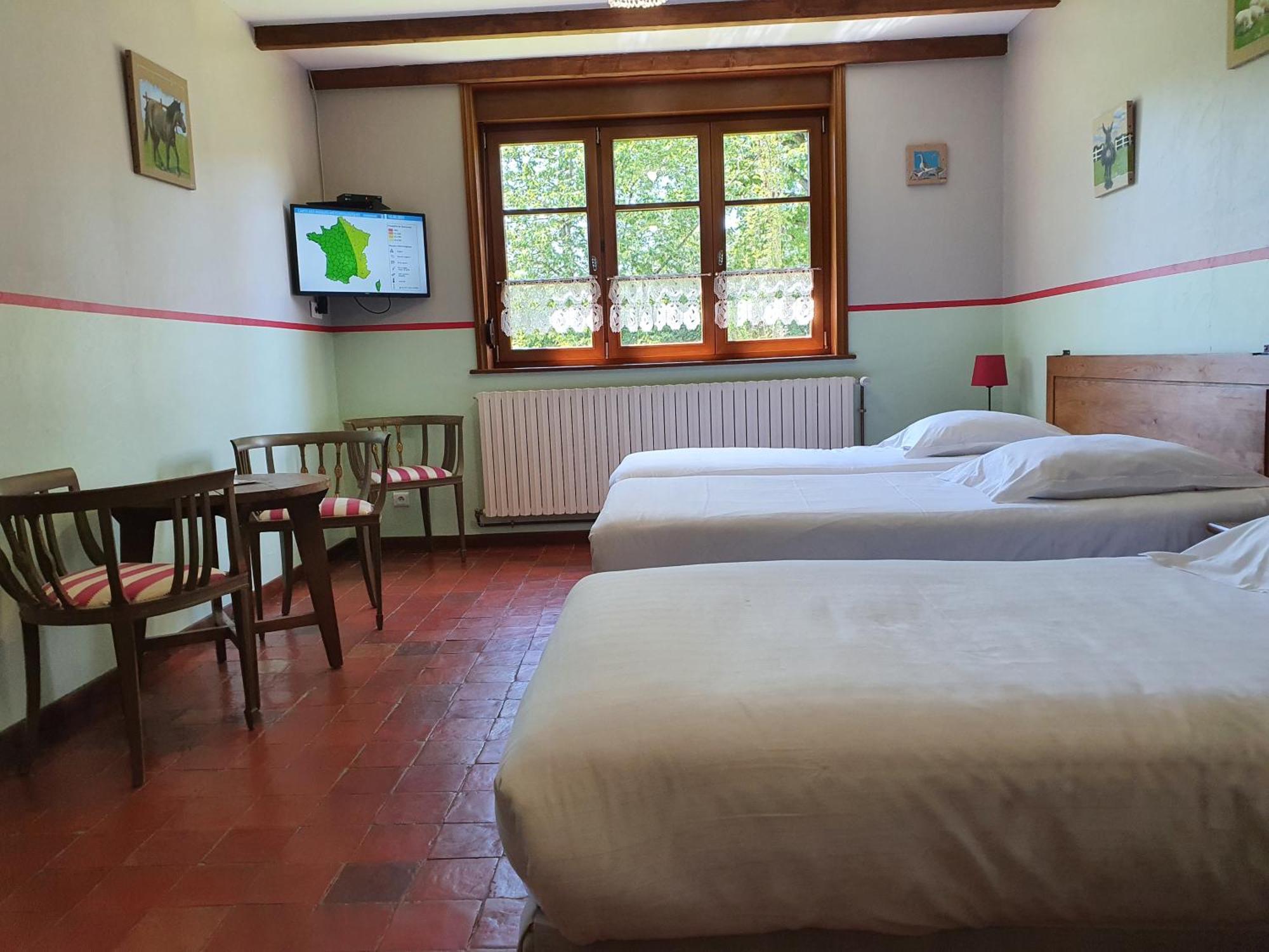Bed and Breakfast Les Mout'Anes Saint-Hilaire-sur-Helpe Zewnętrze zdjęcie